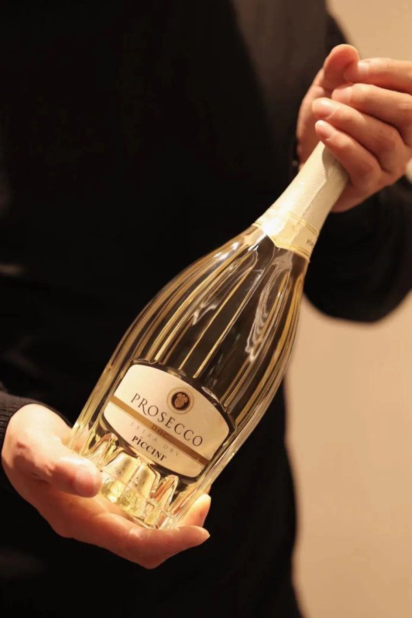 鑫月配 【Prosecco起泡白葡萄酒】168元1瓶！气泡感细腻清爽，酸度清脆明朗！